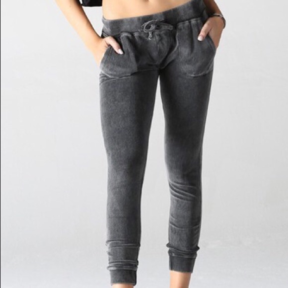 SOLD OUT!  MINERAL WASH LOW RISE JOGGERS HIGH QUALITY - Picture 4 of 12